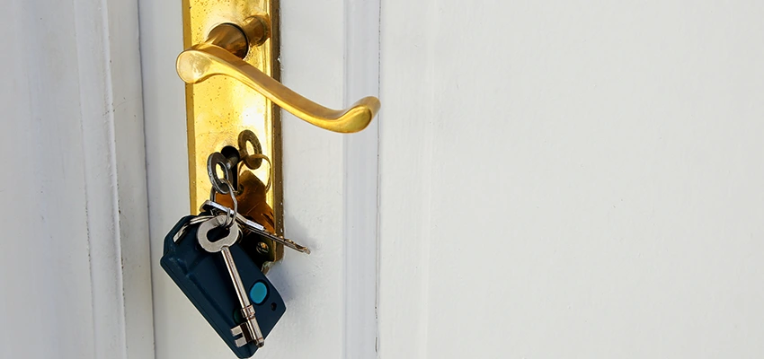 Broken Door Key Extraction in Firebaugh, CA